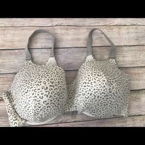 Cacique 42DD Leopard Print Bra Gray White Curvy